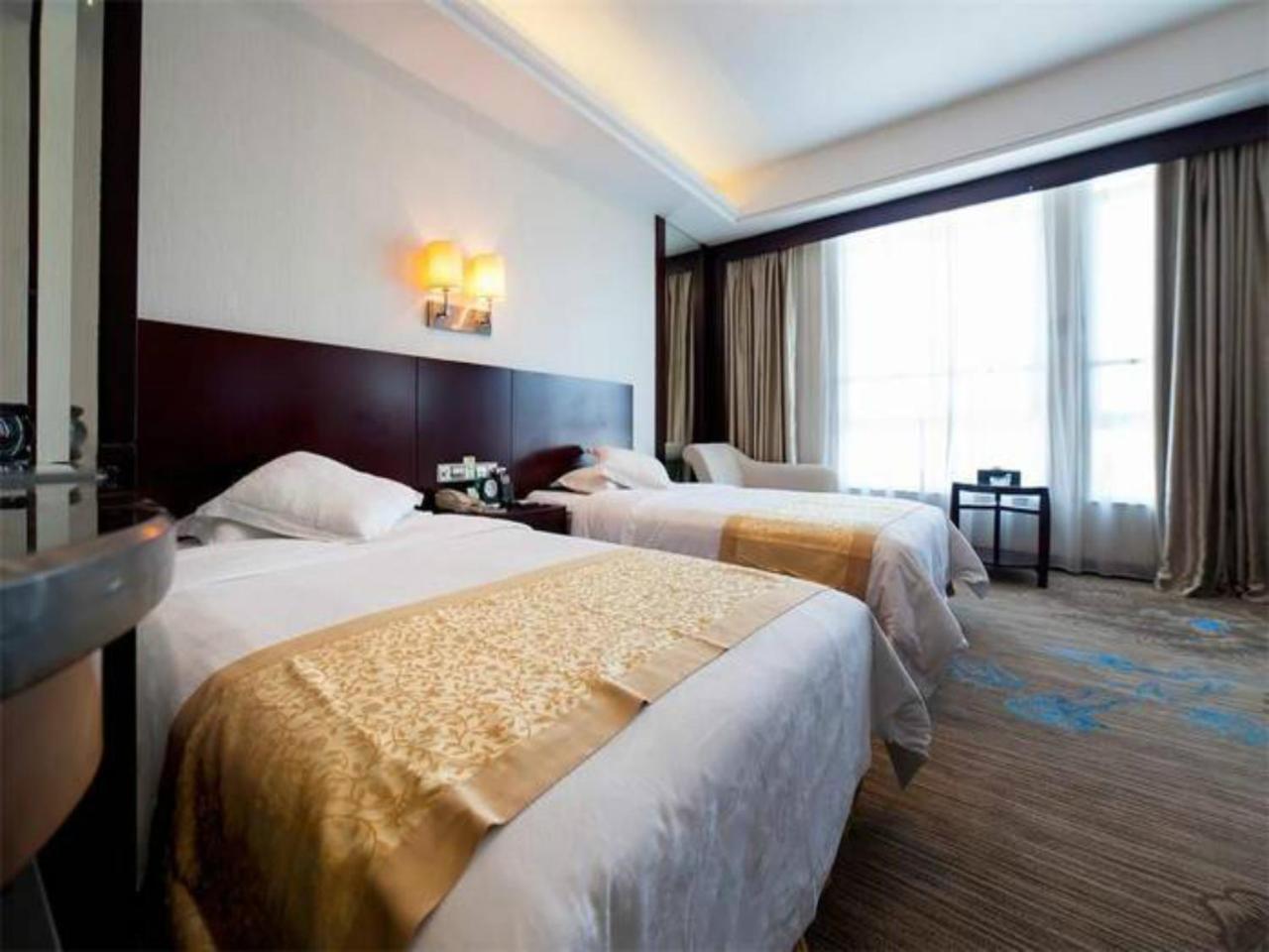 Grand Noble Hotel Цзиндэчжэнь Экстерьер фото