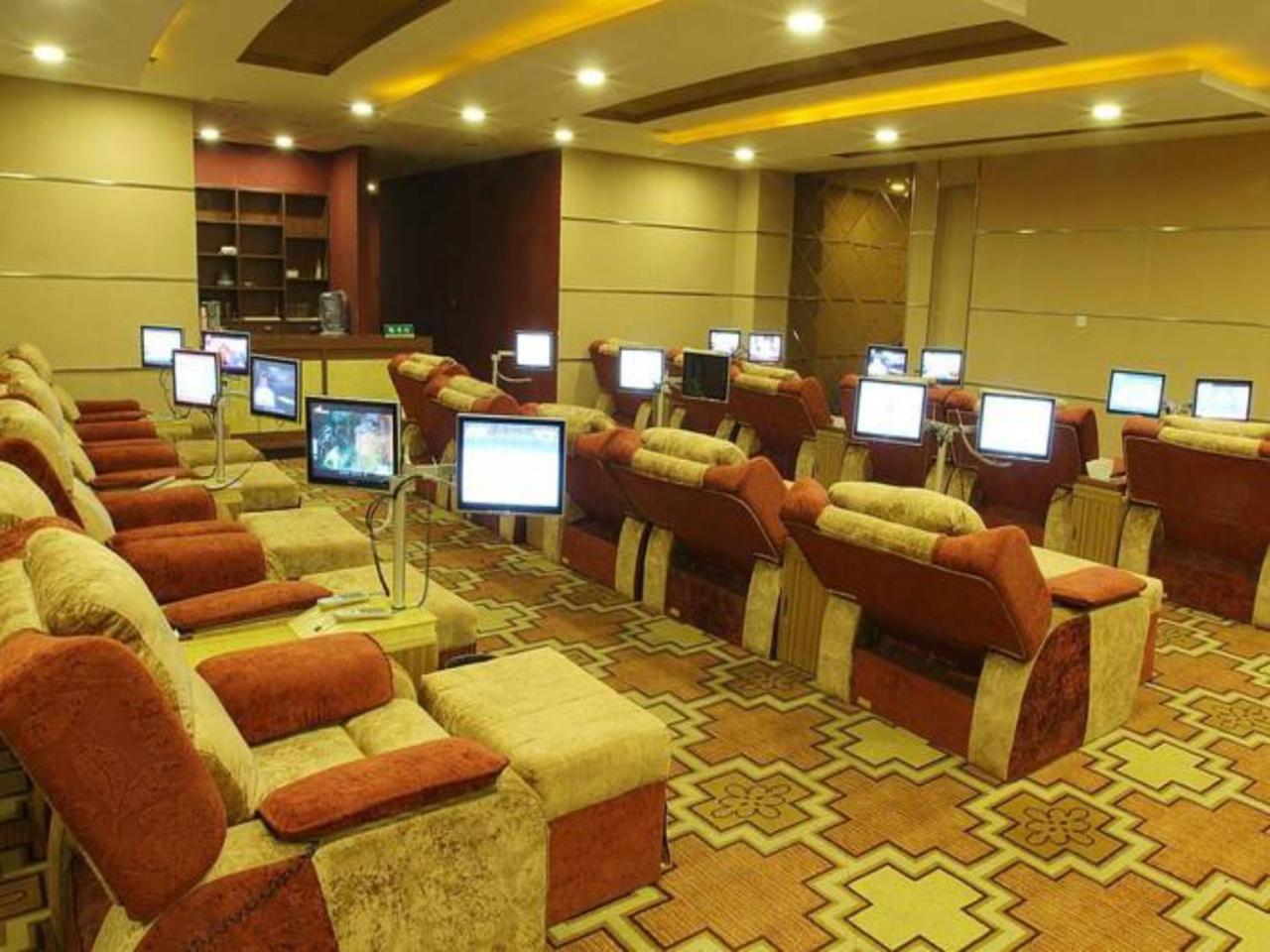 Grand Noble Hotel Цзиндэчжэнь Экстерьер фото
