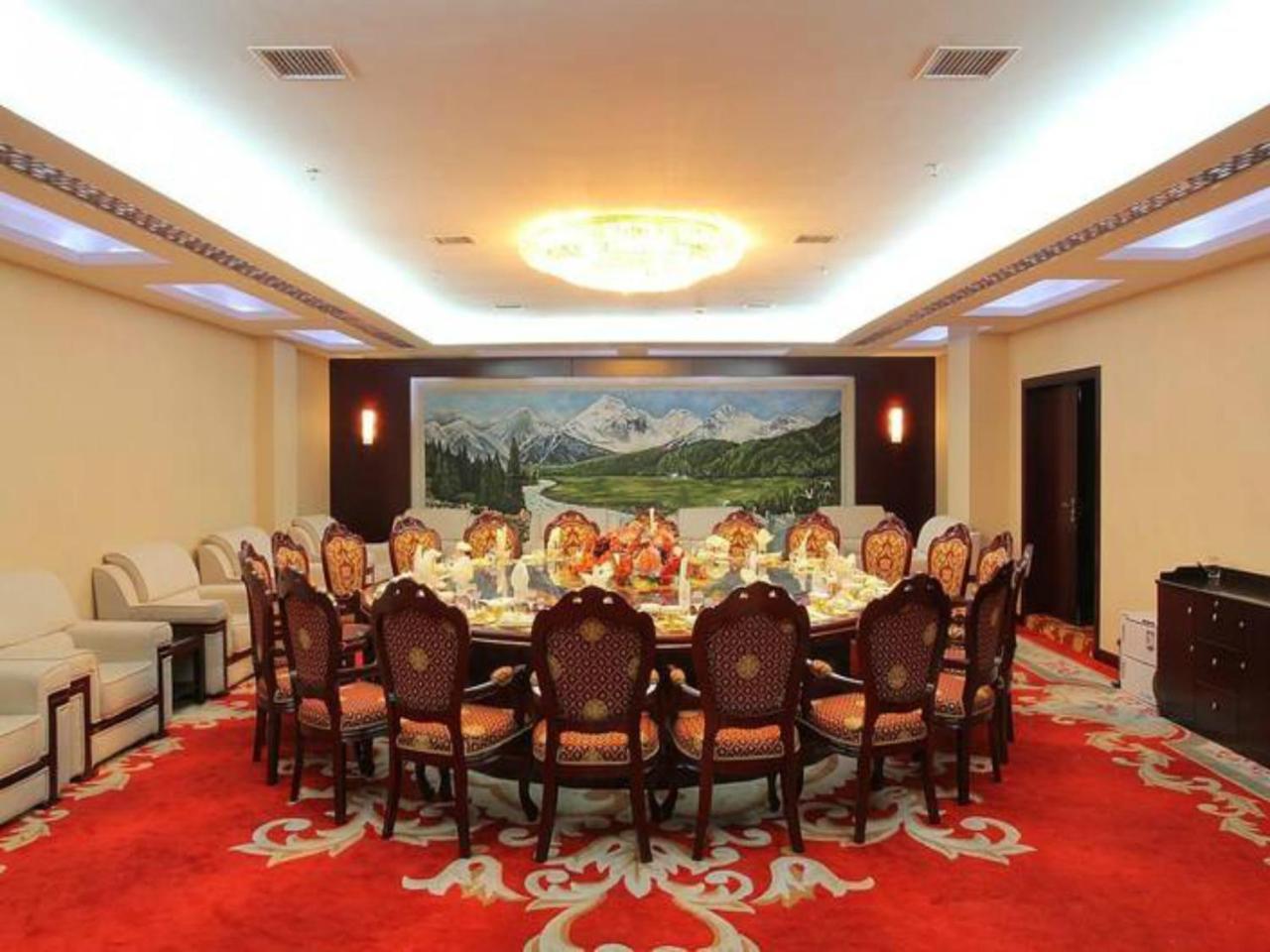 Grand Noble Hotel Цзиндэчжэнь Экстерьер фото